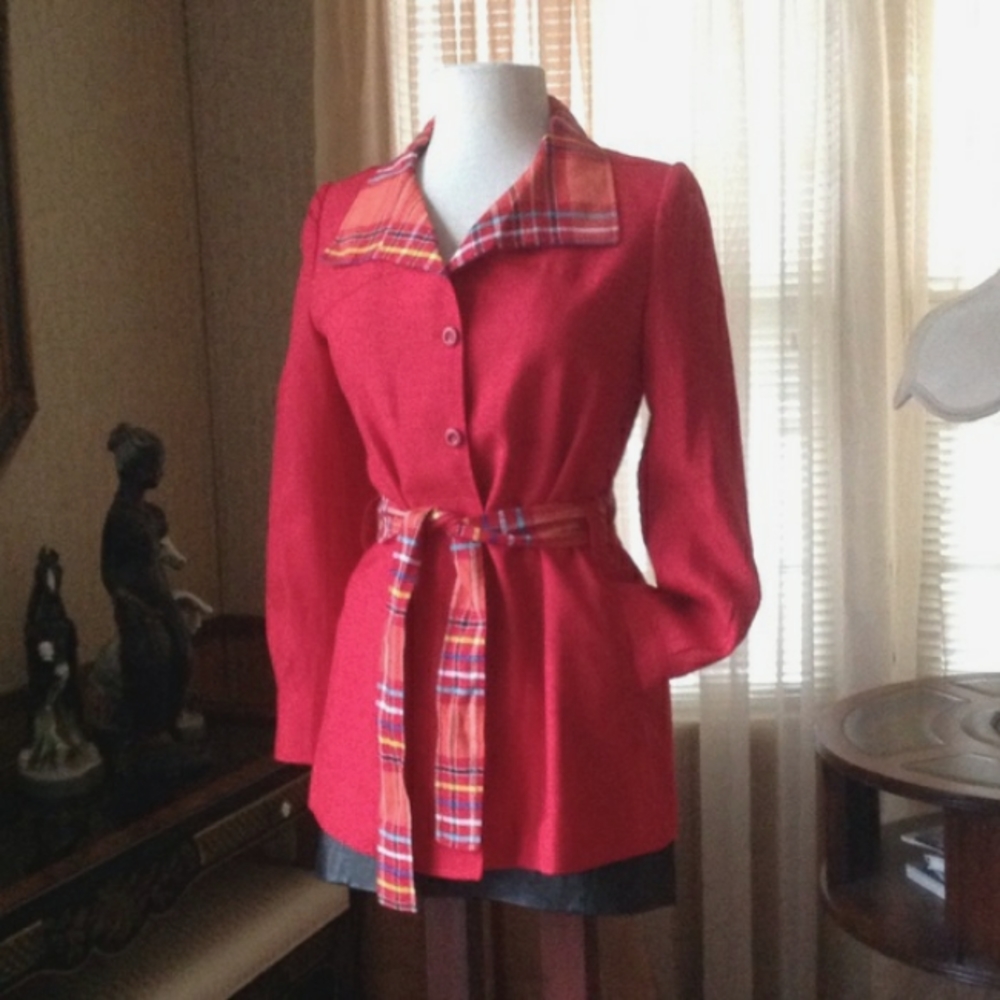 Vintage Made in France Alan Austin red jacket